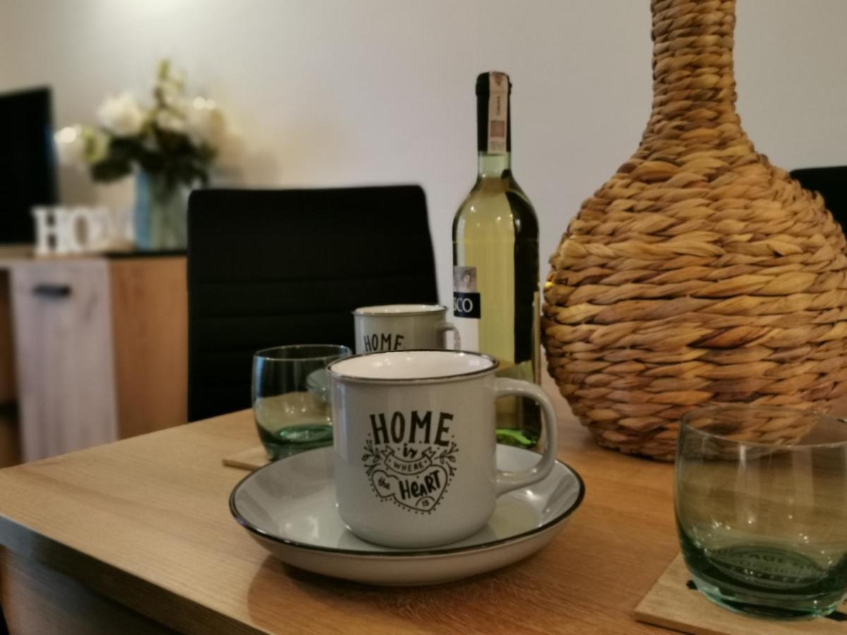Apartament Kołobrzeg Port Welcome Home Exterior foto